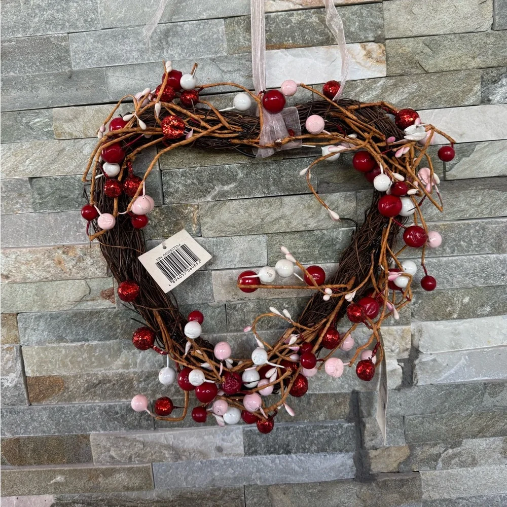 Valentine's Day Heart Decoration Set price for all